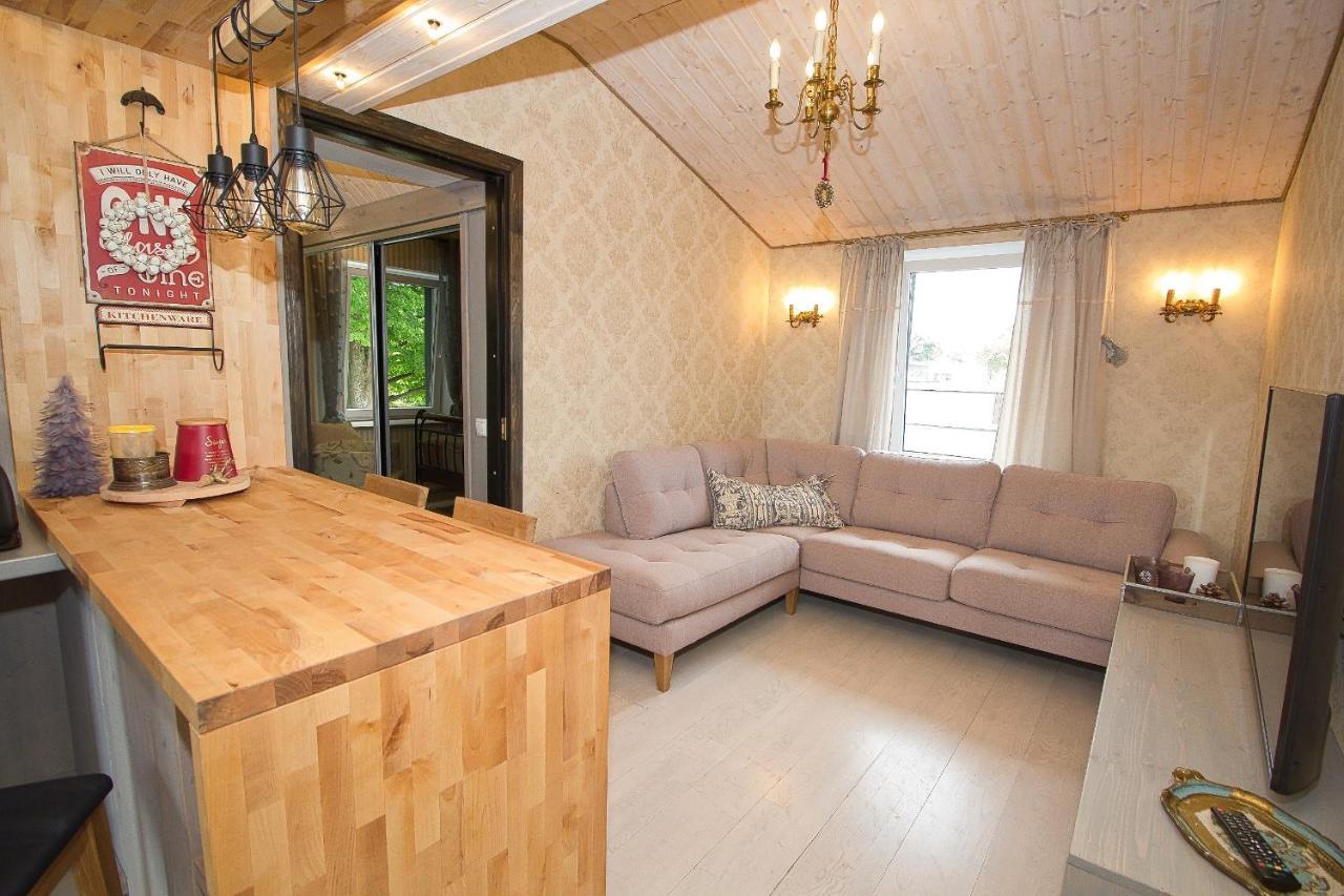 Apartment With Private Garden And Large Balcony Παρνού Εξωτερικό φωτογραφία